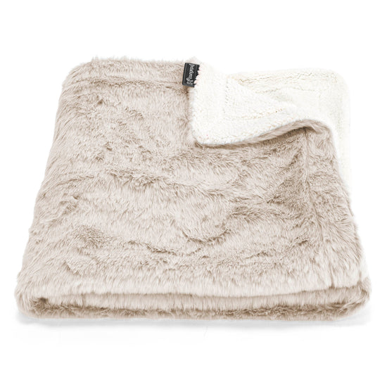 Sherpateppe - Kanin-fuskepels Gyllenbrun 01
