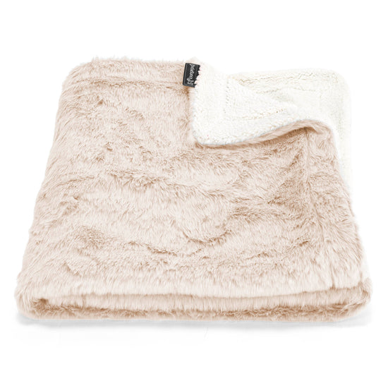 Sherpateppe - Kanin-fuskepels Hvit 01