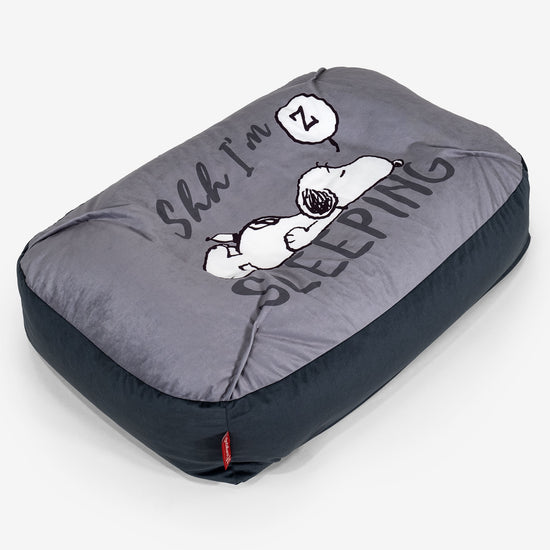 Snoopy Sloucher Medium-hundeseng - Soving 01
