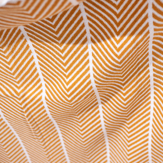 Sofa Pledd / Teppe - Strikket Sildebensmønster Sennep 02