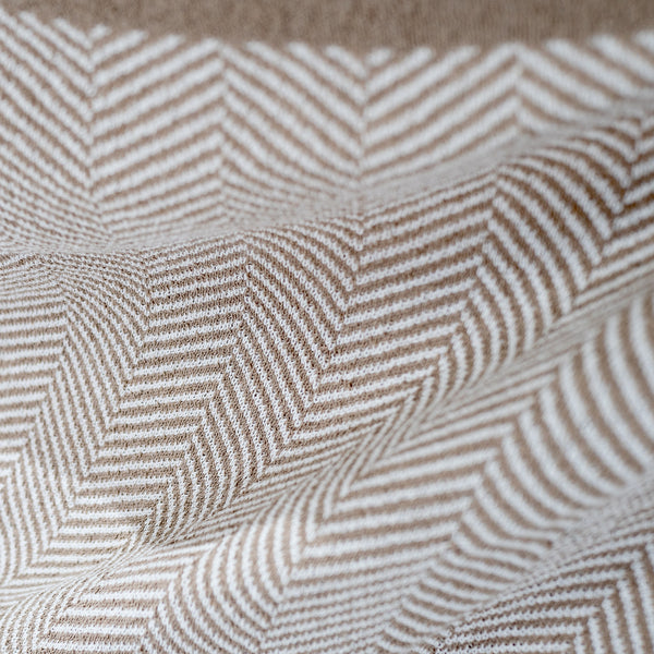 Sofa Pledd / Teppe - Strikket Sildebensmønster Stein Fabric Close-up Image