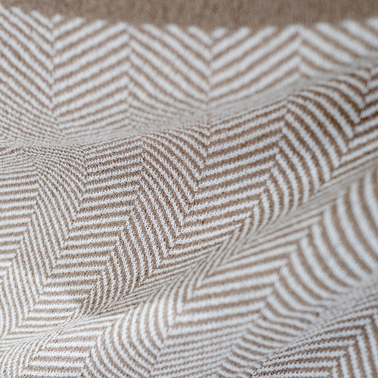 Sofa Pledd / Teppe - Strikket Sildebensmønster Stein 04