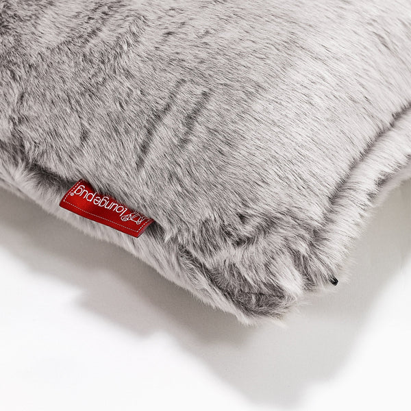 Gigant Rektangulær Putetrekk 40 x 70 cm - Kanin-fuskepels Lysegrå Fabric Close-up Image