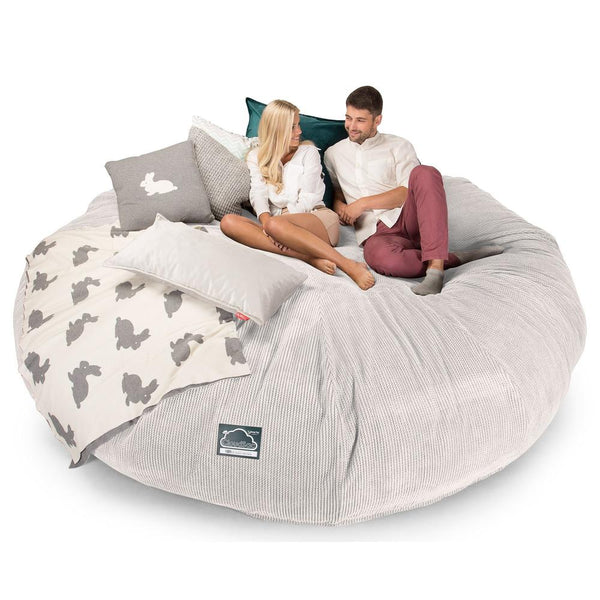 CloudSac 5000 XXXXXL Titanisk Memory Foam Saccosekk Sofa - Pom-pom Elfenben