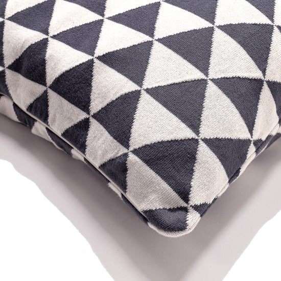 Putetrekk 47 x 47cm - 100% Bomull Geo 02