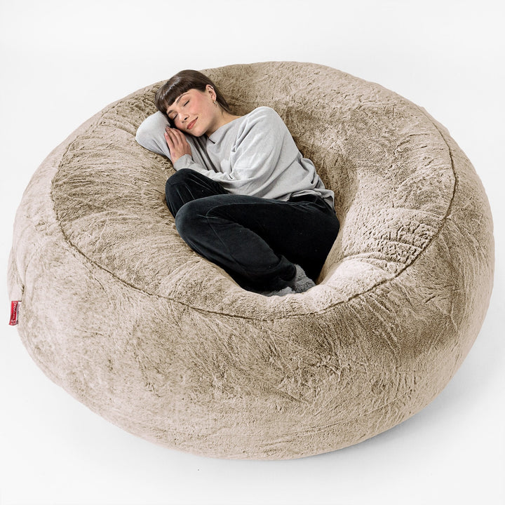 Saccosekk Sofa 'Mega-Mammut' - Kanin-fuskepels Gyllenbrun 01