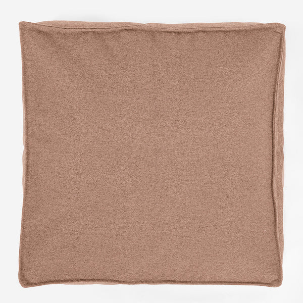 Stor Gulvpute - Interalli Ull Sand Fabric Close-up Image