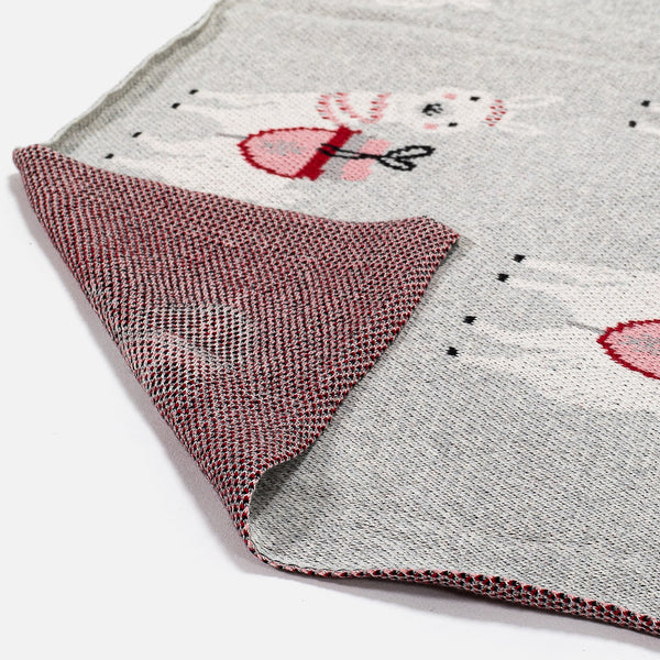 Sofa Pledd / Teppe Barn - Strikket Llama Fabric Close-up Image