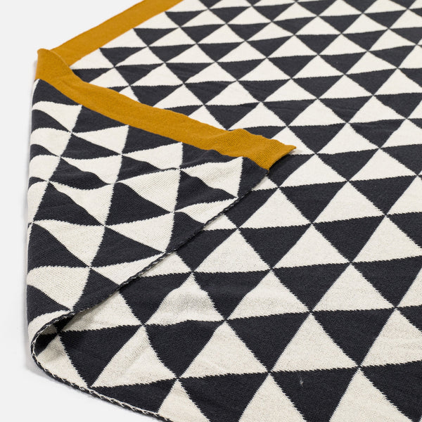 Sofa Pledd / Teppe - 100% Bomull Geo 03