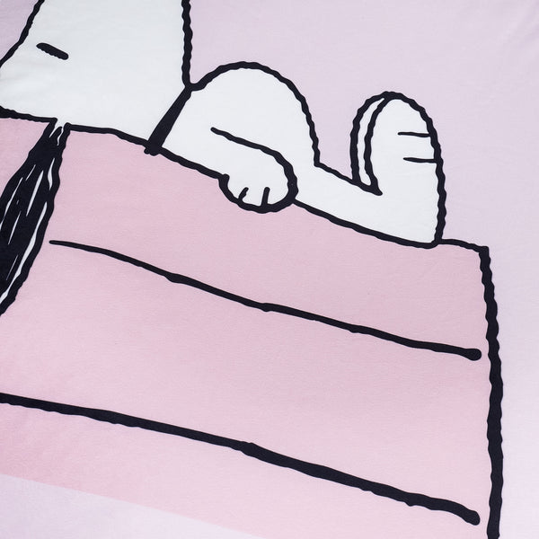 Snoopy Flexforma Saccosekk for Småbarn 1-3 år - Hus Fabric Close-up Image