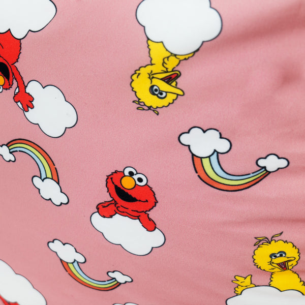 Saccosekk Sofa - Elmo & Stor Fugl Fabric Close-up Image
